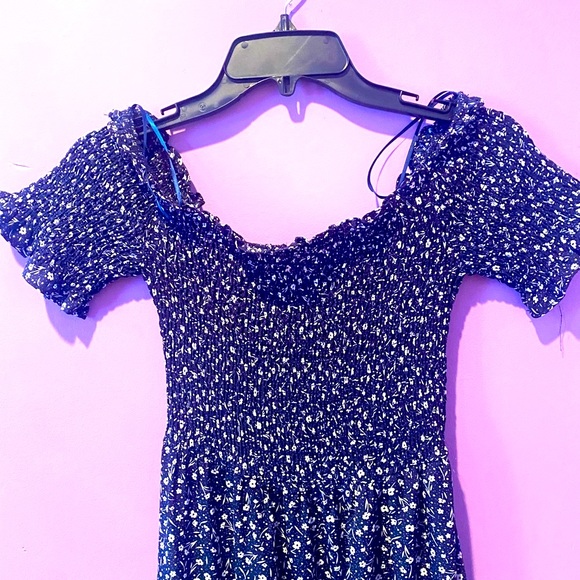 Blue Floral Off the Shoulder Dress - Picture 4 of 5